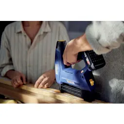 Rapid BTX553 Battery-powered staple gun 18V P4A Case